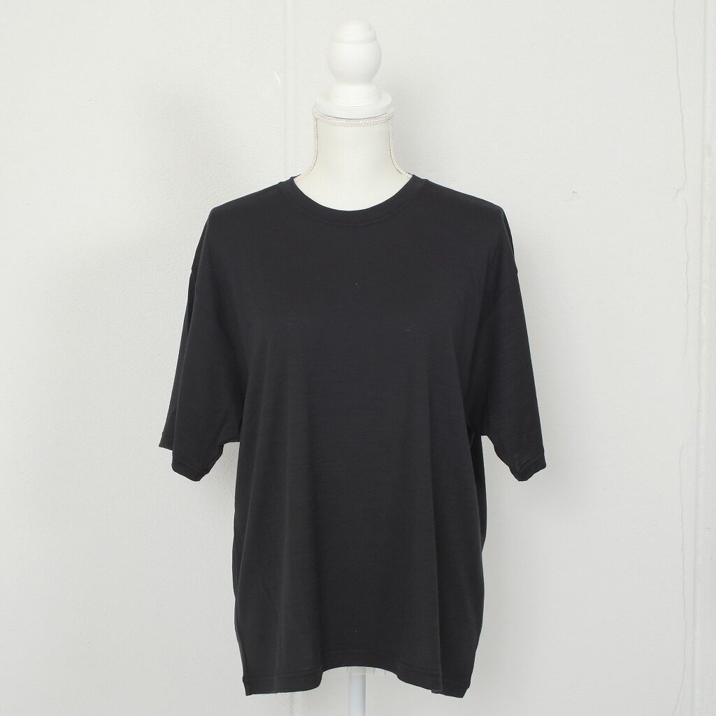 COLINA＜コリーナ＞のウールTシャツが今年はCAPERTICA
