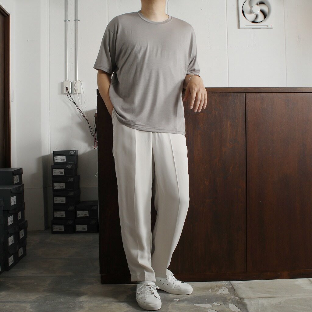 COLINA＜コリーナ＞のウールTシャツが今年はCAPERTICA＜カペルチカ＞で