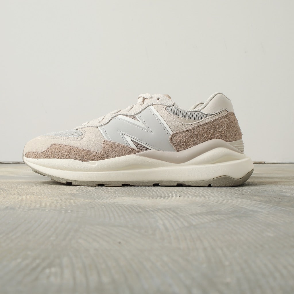 【未使用品】New balance M5740 CA 26.0cm